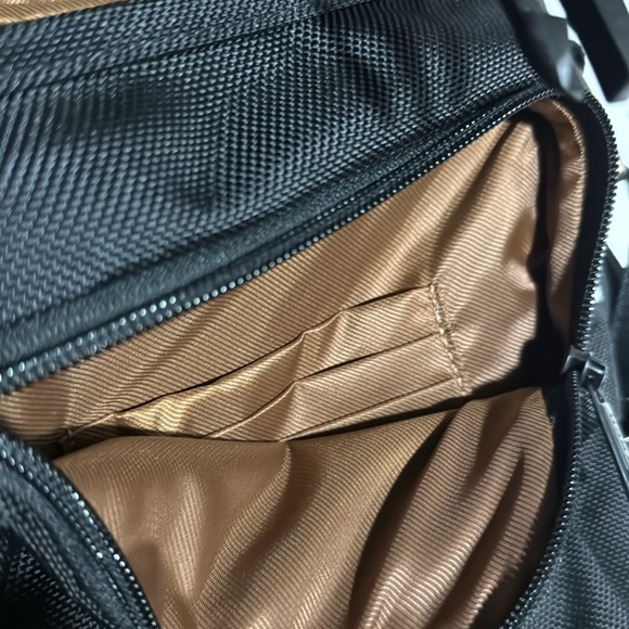 Tumi T-Tech Laptop Bag - Picture 13 of 16